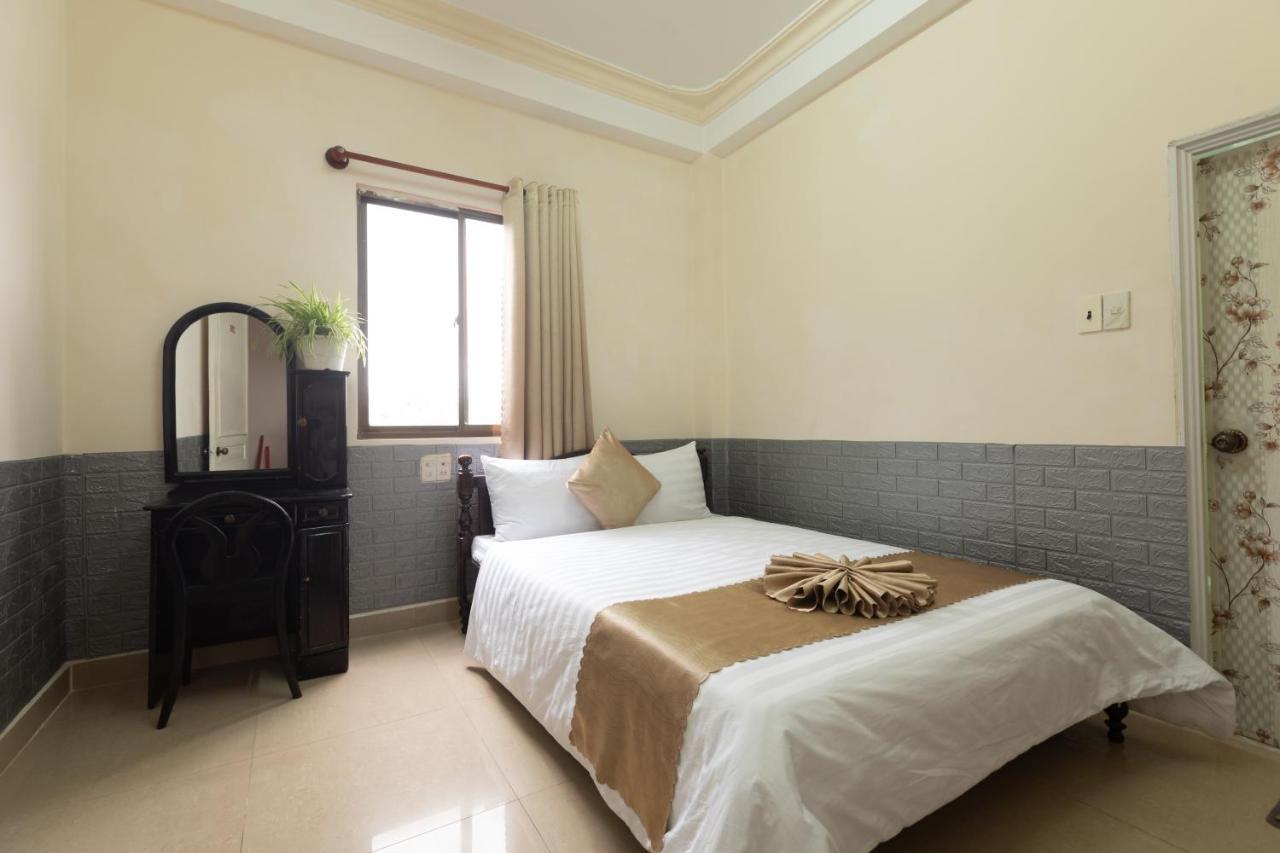 Khanh Vy Hotel Da Lat Exterior photo